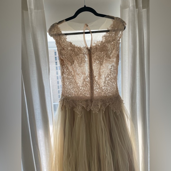 PRONOVIAS Barcelona- the Party Edit - Picture 2 of 8